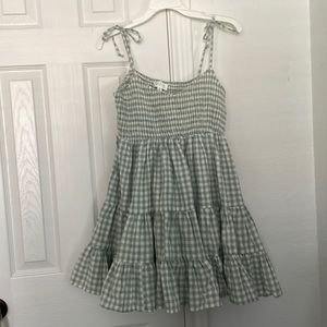 Mable- Medium women’s gingham sundress